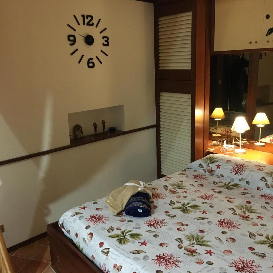 Casuzza Casa Vacanze Palermo Bagian luar foto
