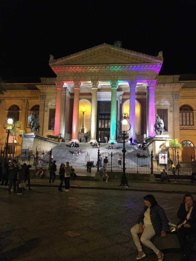 Casuzza Casa Vacanze Palermo Bagian luar foto